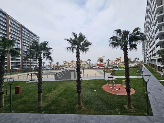 Manisa Meydan Projesinde Kiralık Havuz Cephe 2+1 Geniş kdv'li