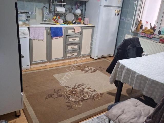 Manisa Yunusemre Akmescit Mahallesinde Satılık