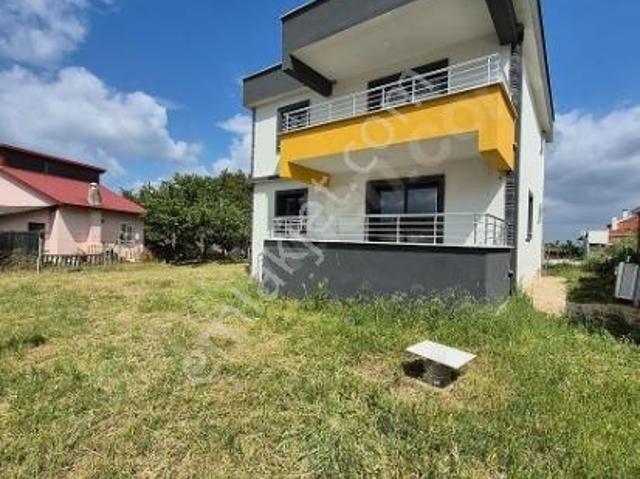 Daire Parasına Müstakil Villa Lüks Yapım 4 Cephesi Açık