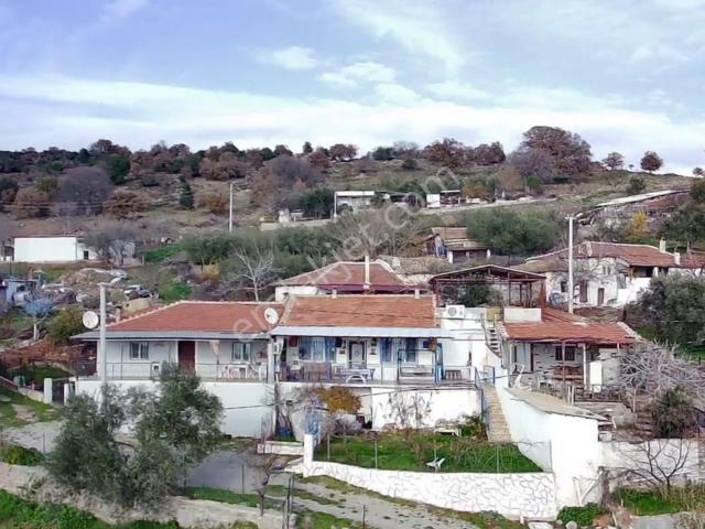 Manisa Yunusemre Kocakoru Mh 2+1 Bahçeli Köy Evi