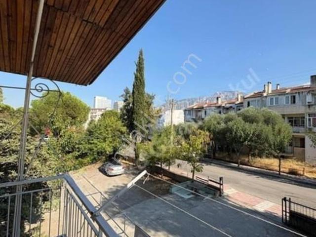 Manisa Yunusemre Laleli Mahallesinde Eşyalı 2+1 Kiralık Daire!