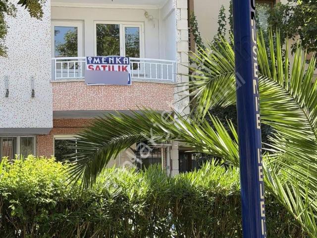 Manisa Yunusemre Topçuasım Mahallesinde Satılık 3+1 Daire