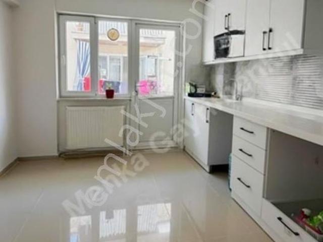 Manisa Yunusemre Uncubozköy Mahallesinde Kiralık 3+1 Daire