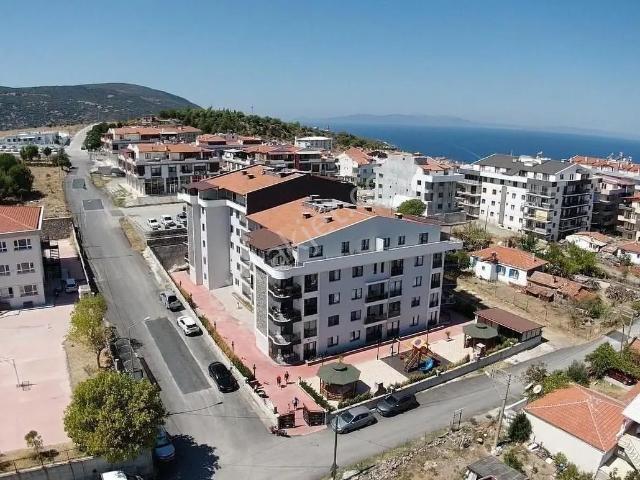 Manisalı Emlak Dikili Salimbey Mah. Beyazlife Sitesi Dublex 3+1