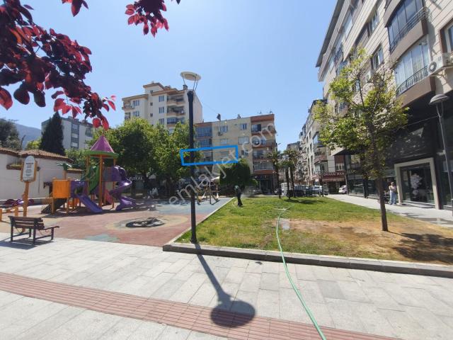 Manisanın En Değerli Konumunda, Park Manzaralı Masrafsız Daire!