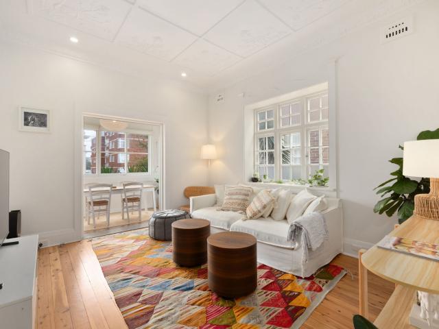Manly, 1/15 Cove Avenue