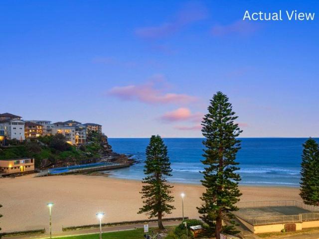 Manly beachfront penthouse with rooftop terrace & unrivalled coastal living