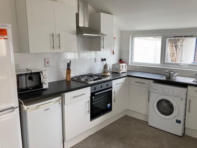 Manners Road, Southsea, Portsmouth PO4, 5 bed terraced house to rent, £2,100 pcm | PrimeLocation