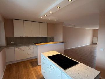 Etagenwohnung for sale in Freiheitsplatz