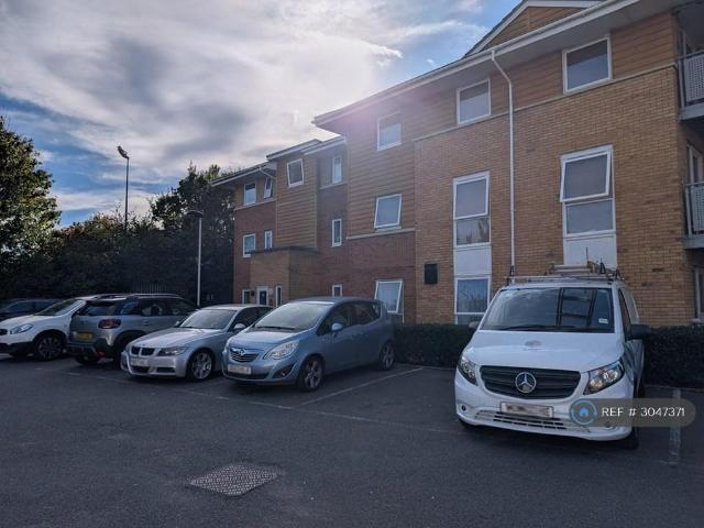 Manning Gardens, Croydon, CR0 1 bed flat to rent £1,350 pcm £312 pw