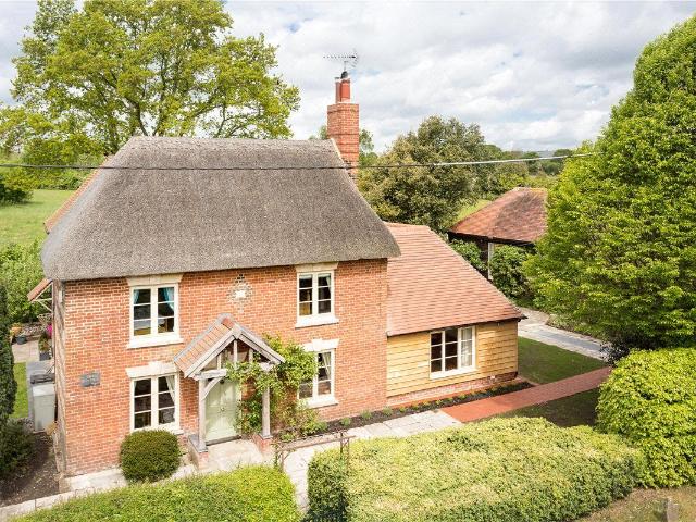 Manningford Abbots, Pewsey, Wiltshire SN9, 4 bed detached house to rent, £3,700 pcm | PrimeLocation
