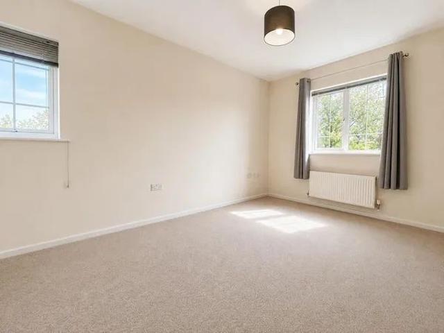 Mannor house close, Walsall, Property for rent