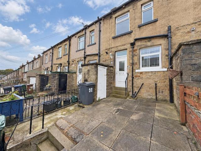 Mannville Walk, Keighley BD22, 2 bed terraced house to rent, £795 pcm | PrimeLocation