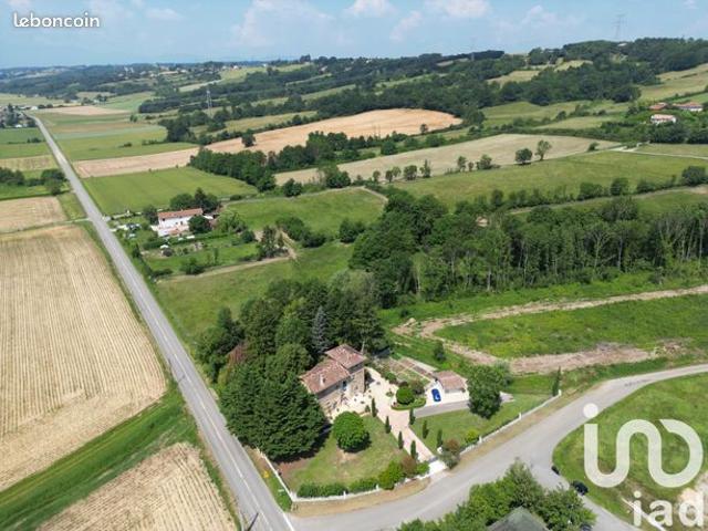 Propriété 6 pièces 185 m²