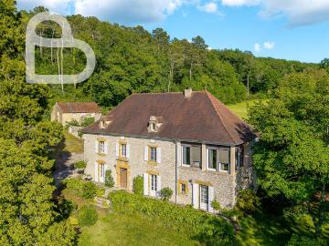 Manoir avec gîte, piscine et dépendances aménageables 375m² Cazals
