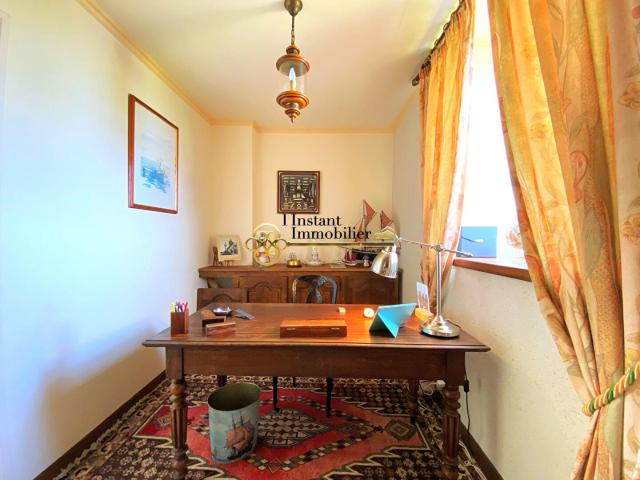 Manoir Cleder 7 pièce s 176.50 m2