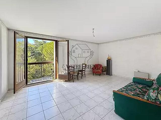 Manosque 04100 Achat / Vente appartement 4 pièces t4 au dernier étage