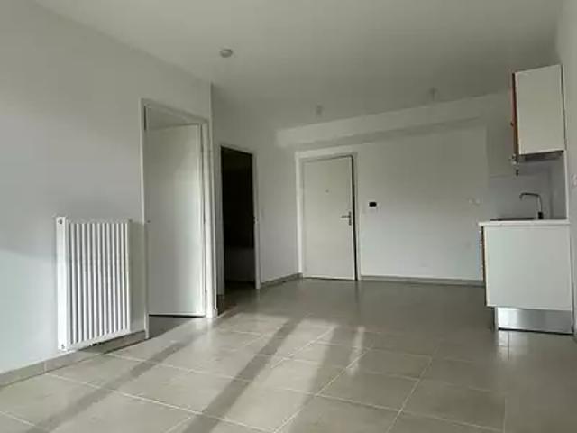 Manosque 04100 Achat / Vente appartement 2 pièces t2 parking