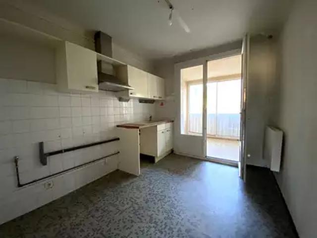 Manosque 04100 Achat / Vente appartement 3 pièces t3 terrasse cave