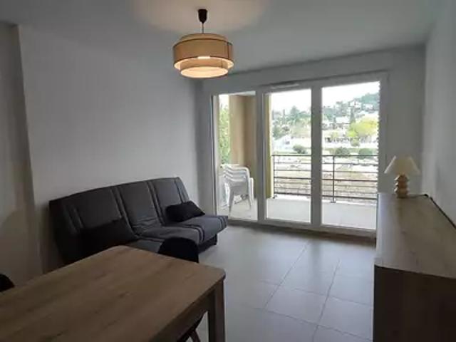 Manosque 04100 Location appartement 2 pièces t2 terrasse