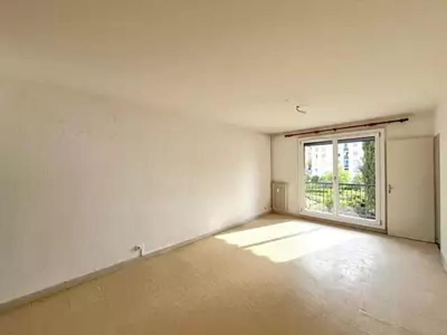 Manosque 04100 Location appartement 4 pièces t4 cave balcon