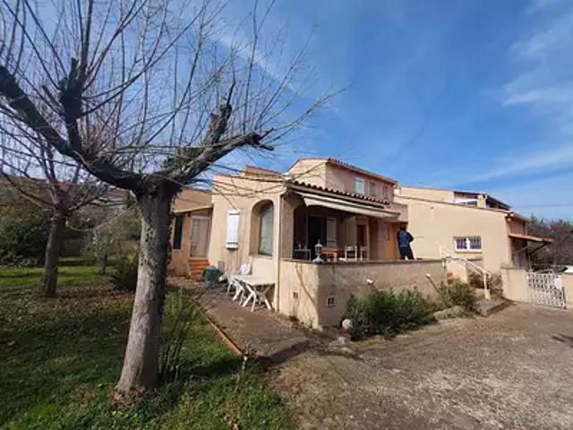 Manosque 04100 Location maison 5 pièces t5 jardin terrasse