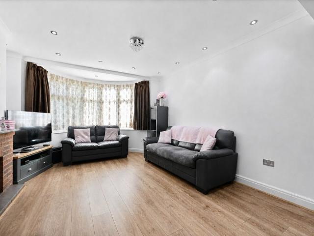 Manor Way, Harrow