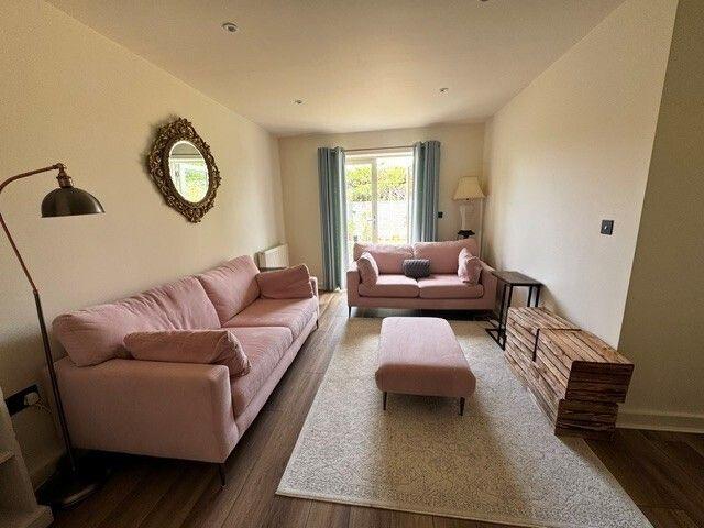 Manor Close, Milton Keynes, Deanshanger