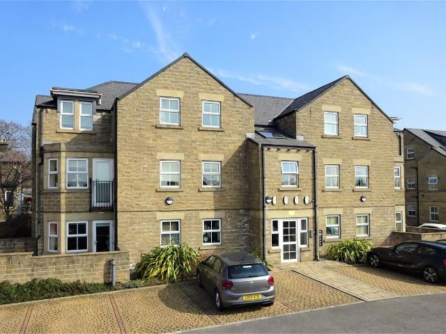 Manor Fold, Horsforth, Leeds, West Yorkshire LS18, 2 bed flat to rent, £1,100 pcm | PrimeLocation