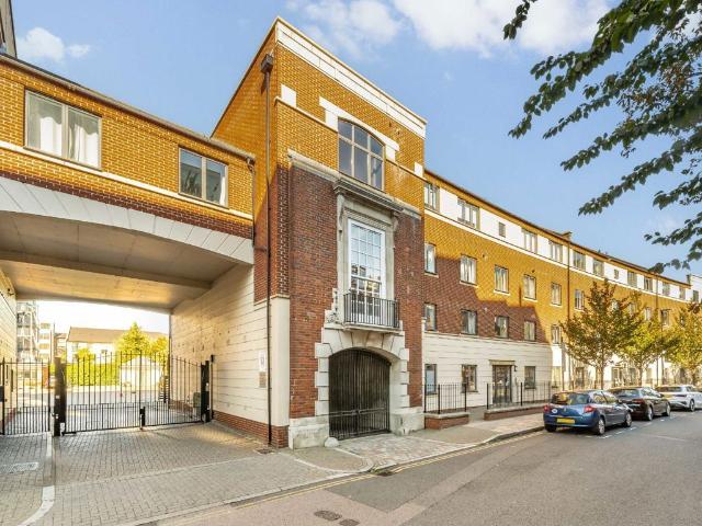 Manor Gardens, London N7, 2 bed flat to rent, £2,750 pcm | PrimeLocation