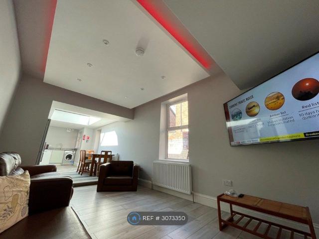 Manor House Road, Newcastle Upon Tyne NE2, 7 bed terraced house to rent, £5,308 pcm | PrimeLocation
