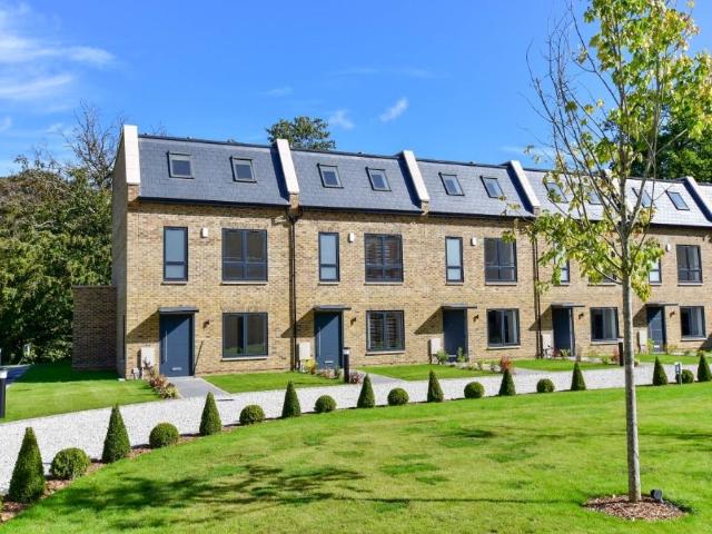 Manor Lane, Longfield DA3, 4 bed terraced house to rent, £2,250 pcm | PrimeLocation