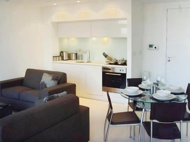 Manor Mills, Ingram Street, Leeds. 1 bed flat to rent £850 pcm £196 pw
