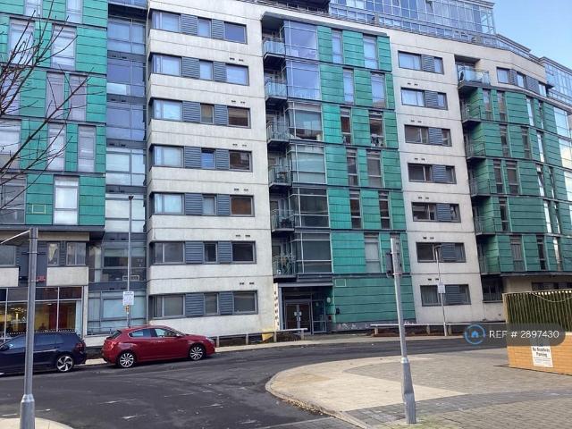 Manor Mills, Leeds, LS11 Studio to rent £795 pcm £183 pw