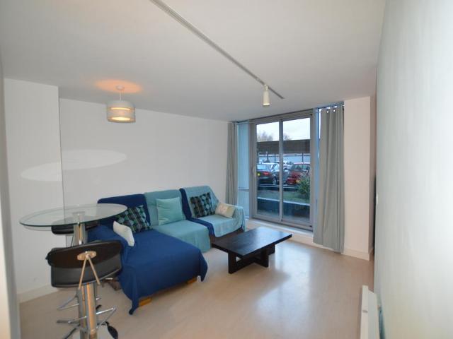 Manor Mills, Leeds, LS11 1 bed apartment to rent £900 pcm £208 pw