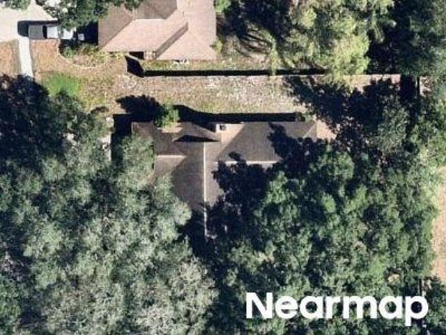 Manor Oak Dr