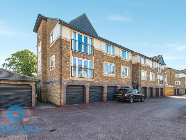 Manor Park Court, Derby DE22, 2 bed flat to rent, £925 pcm | PrimeLocation