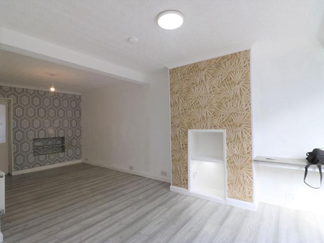 Walton Road, Manor Park, London E12, 3 bed semi detached house to rent, £2,000 pcm | PrimeLocation