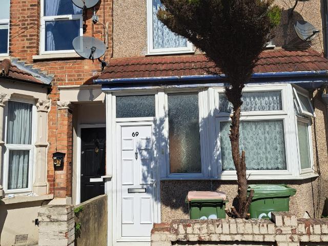 Manor Park, London, E12 6JT