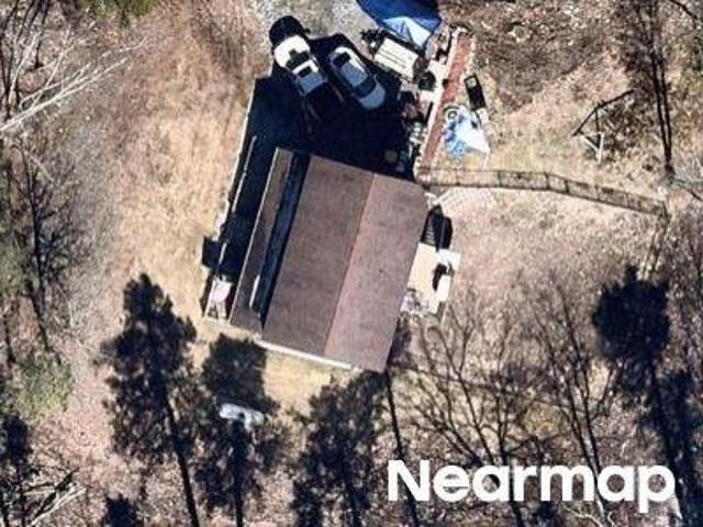 Manor Ridge Dr