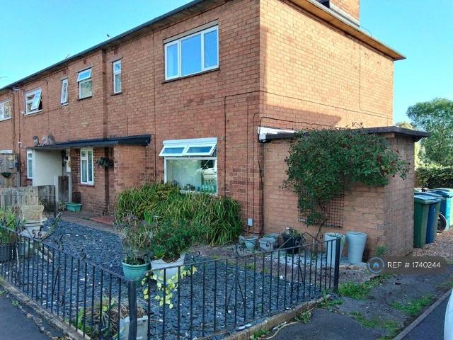 Manor Rise, Stone, ST15 1 bed flat to rent £615 pcm £142 pw