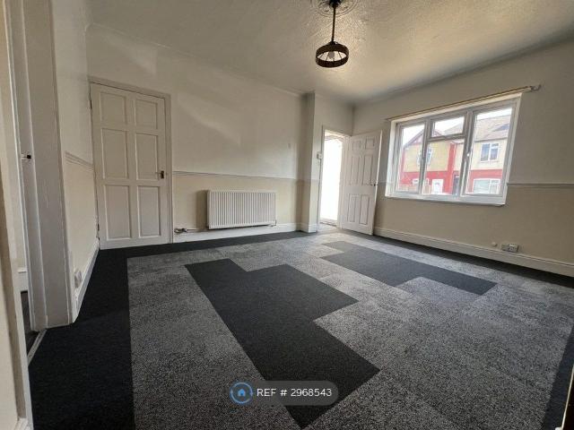Manor Road, Doncaster DN6, 3 bed terraced house to rent, £725 pcm | PrimeLocation