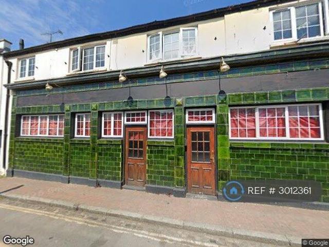 Manor Road, Gravesend, DA12 1 bed in a flat share to rent £800 pcm £185 pw