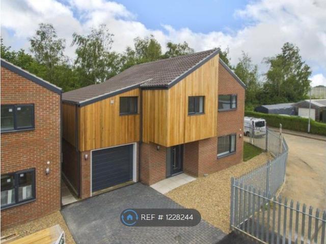 Manor Road, Griston, Thetford IP25, 4 bed detached house to rent, £1,900 pcm | PrimeLocation