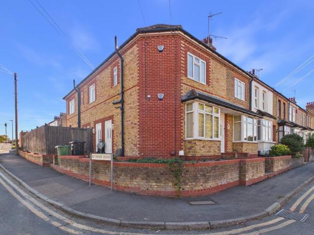 Manor Road, Kent DA10 2 bed apartment to rent £1,600 pcm £369 pw