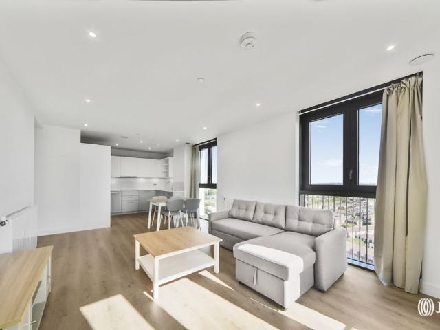 Manor Road, London E15, 2 bed flat to rent, £2,850 pcm | PrimeLocation