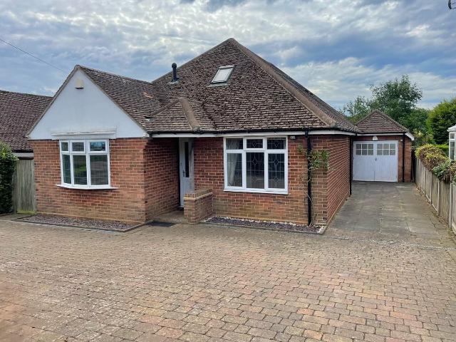 Manor Road, St. Albans AL4, 4 bed property to rent, £2,950 pcm | PrimeLocation