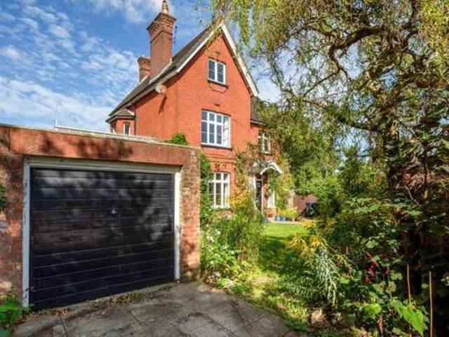Manor Road, Salisbury, 5 Bedroom Detached