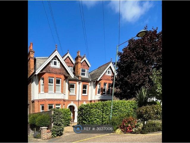 Manorgate Road, Kingston Upon Thames KT2, 2 bed flat to rent, £1,881 pcm | PrimeLocation