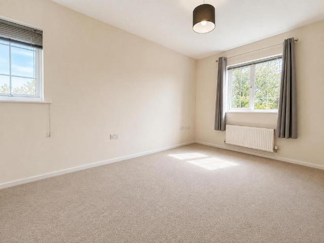 Manorhouse Close, Walsall, WS1 2 bed apartment to rent £850 pcm £196 pw